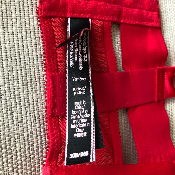 Victoria Secret Bra - Picture 11 of 11